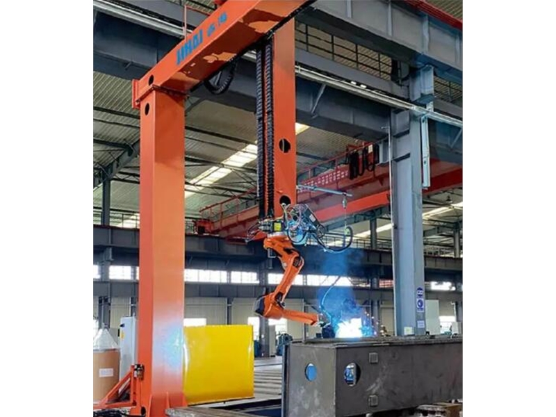 九軸懸臂機(jī)器人智能焊接工作站
